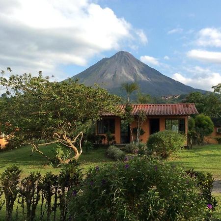 Cabinas Los Guayabos Hotel La Fortuna Eksteriør billede