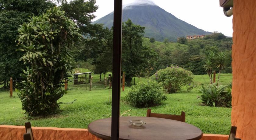 Cabinas Los Guayabos Hotel La Fortuna Eksteriør billede