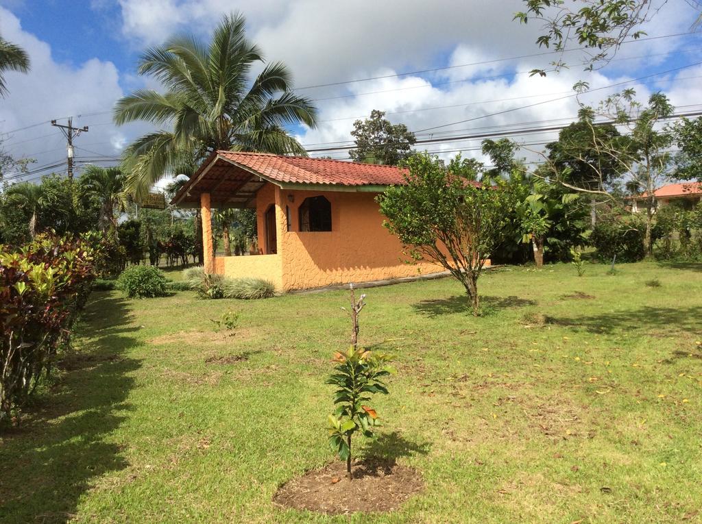 Cabinas Los Guayabos Hotel La Fortuna Eksteriør billede