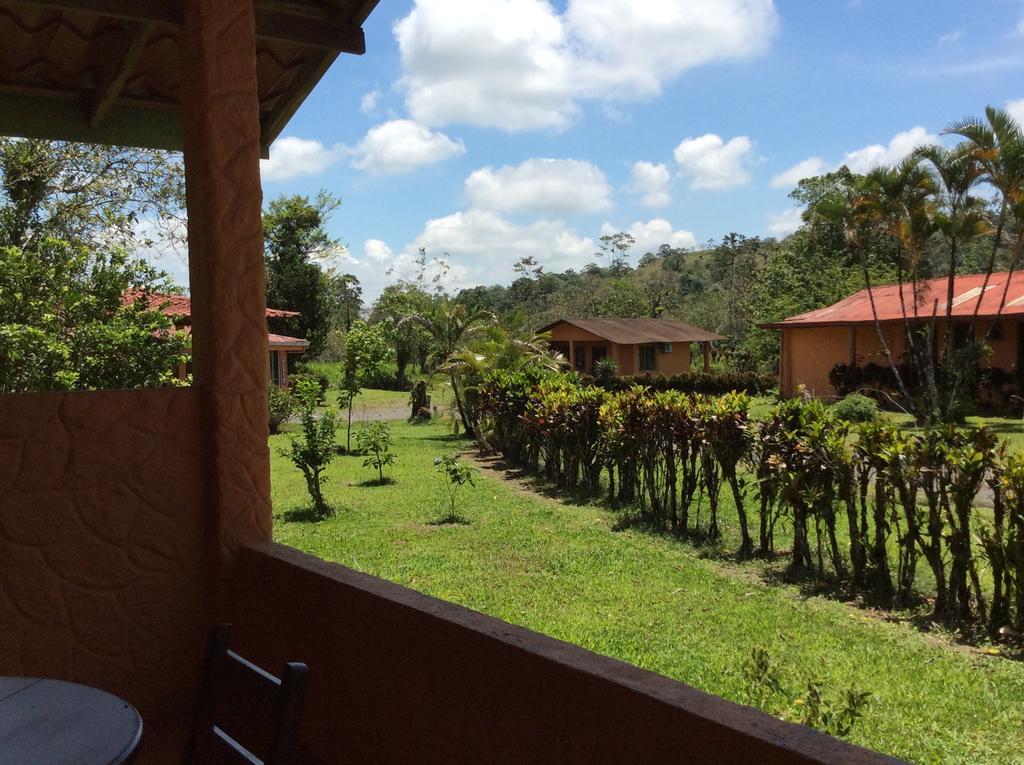 Cabinas Los Guayabos Hotel La Fortuna Eksteriør billede