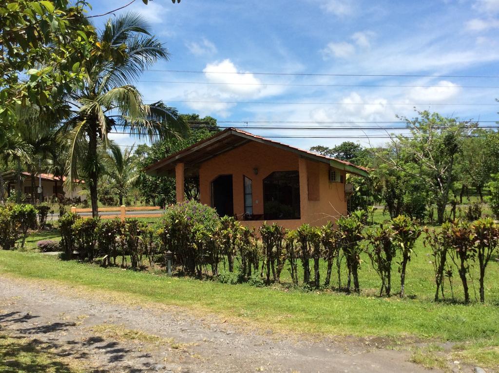 Cabinas Los Guayabos Hotel La Fortuna Eksteriør billede