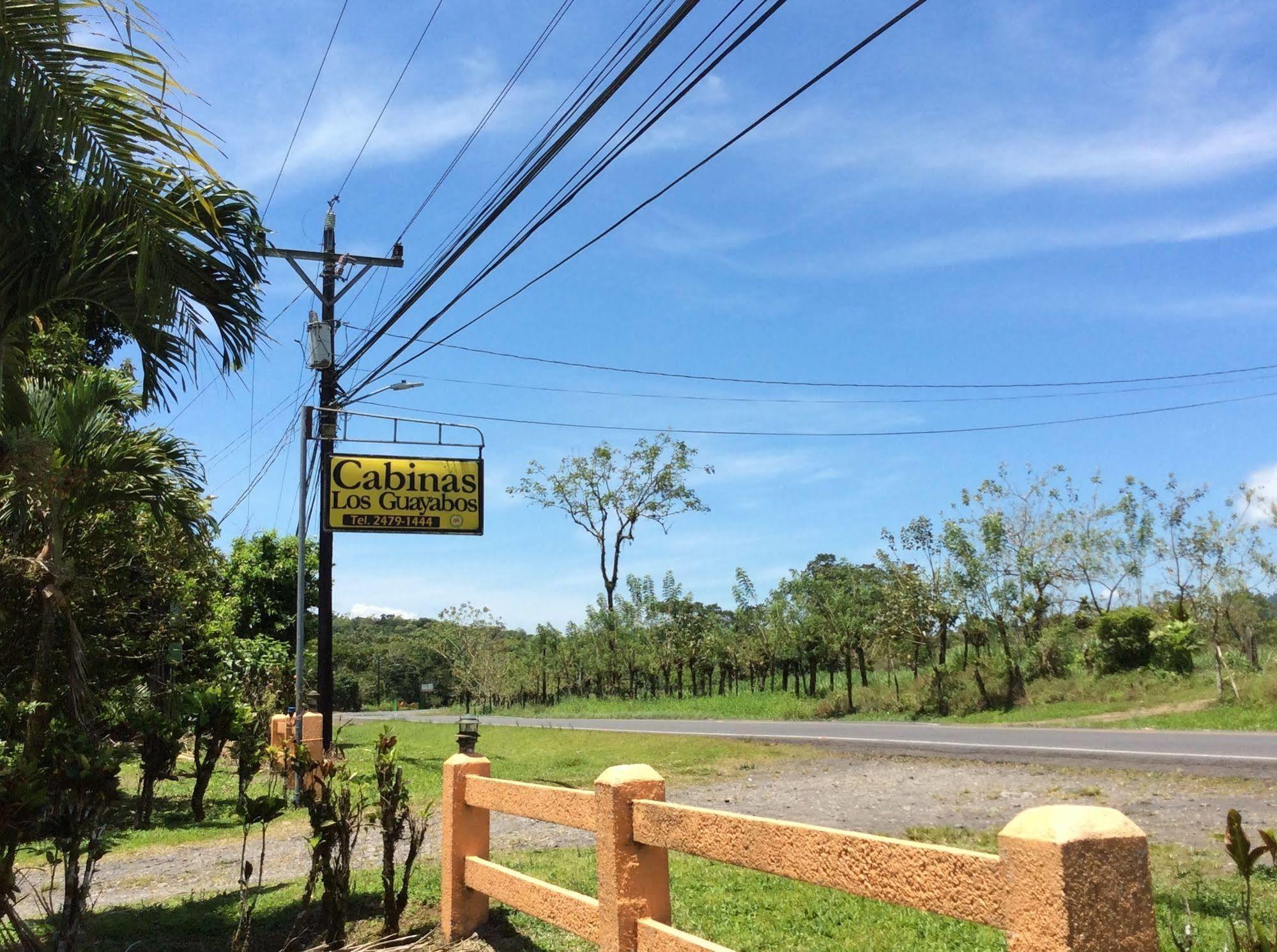 Cabinas Los Guayabos Hotel La Fortuna Eksteriør billede