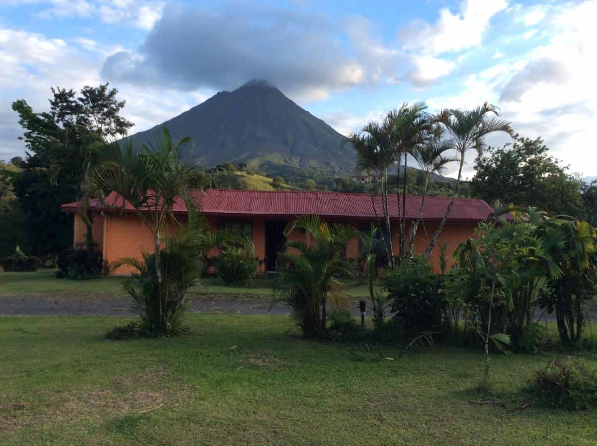 Cabinas Los Guayabos Hotel La Fortuna Eksteriør billede
