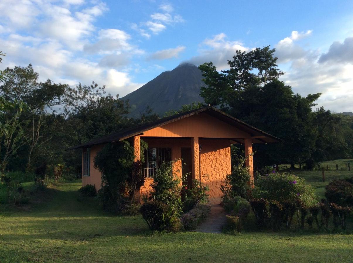 Cabinas Los Guayabos Hotel La Fortuna Eksteriør billede
